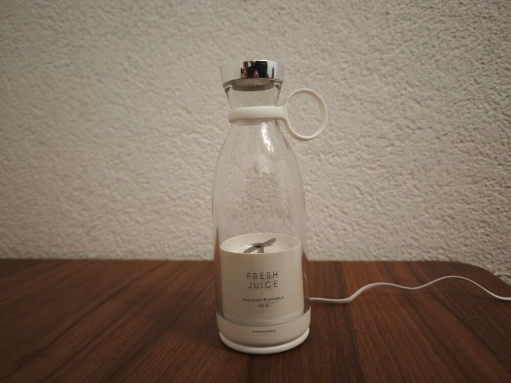 FreshJuice bærbar mini-blender