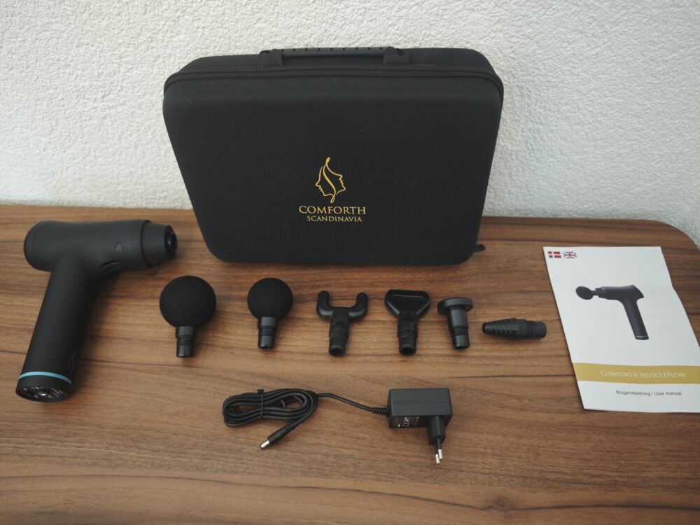 Comforth Muscleflow massagepistol med alt tilbehør